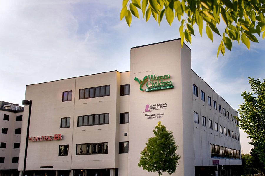 Exterior building of Huntsville Hospital for Women and Children