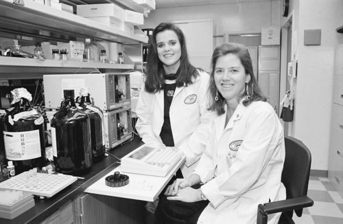 photo of two women working in a laboratory