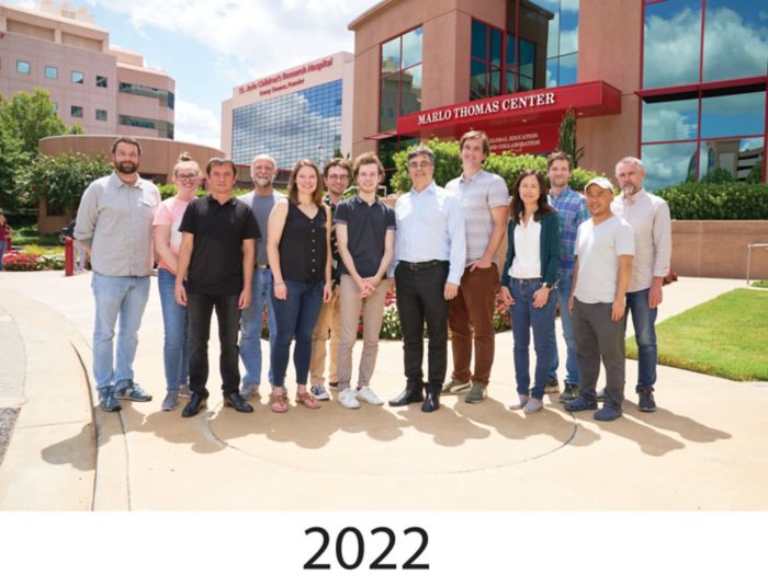 2022 photo of Zakharenko lab members