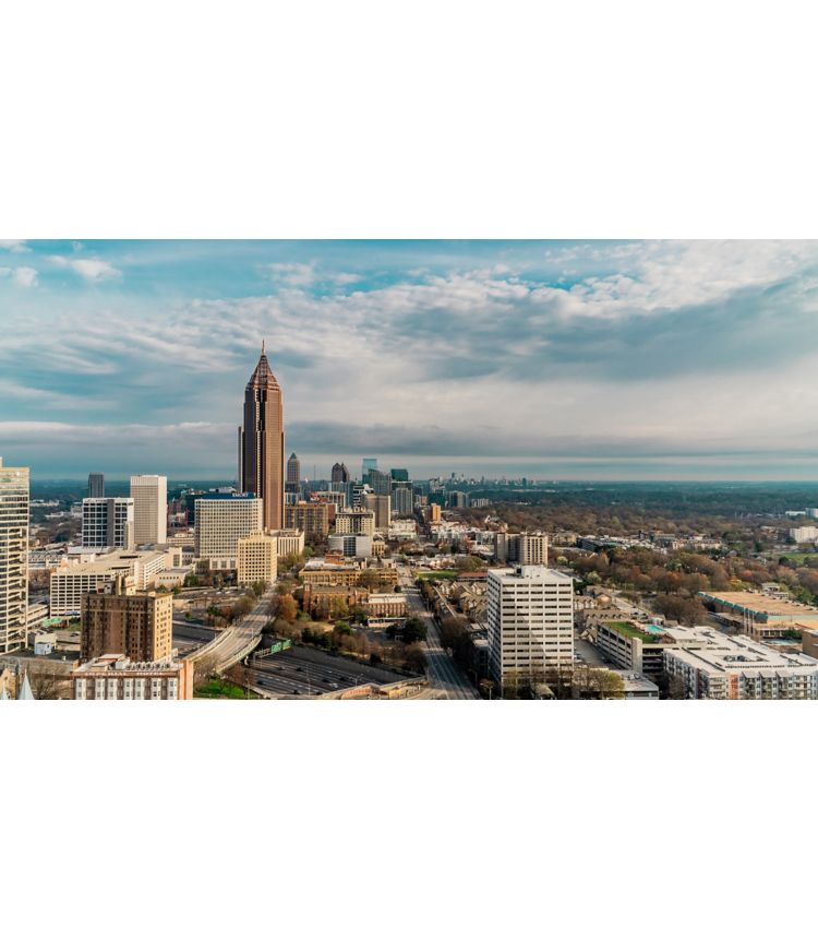 Explore Atlanta, a short drive from Memphis
