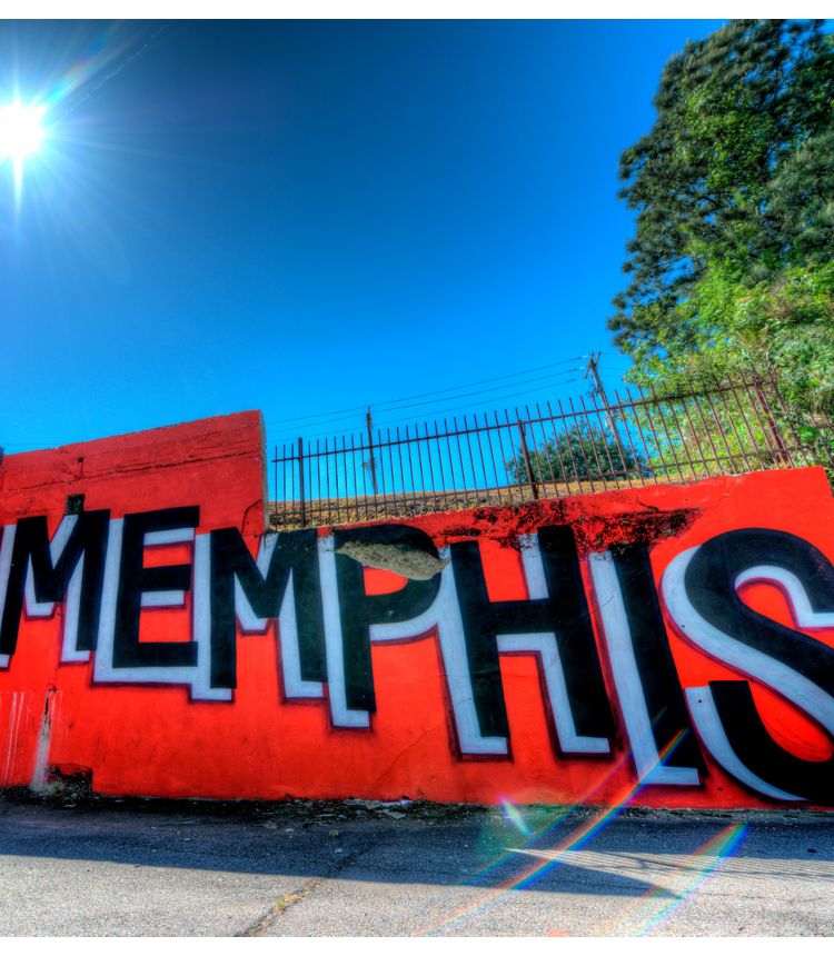 Photo of I heart Memphis mural