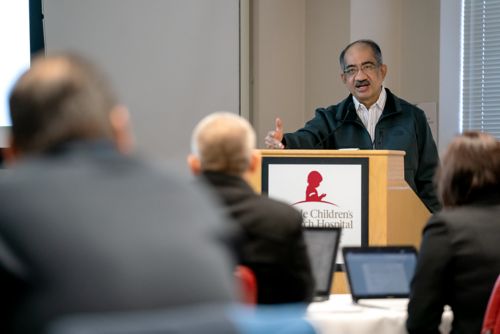 Amar Gajjar at podium