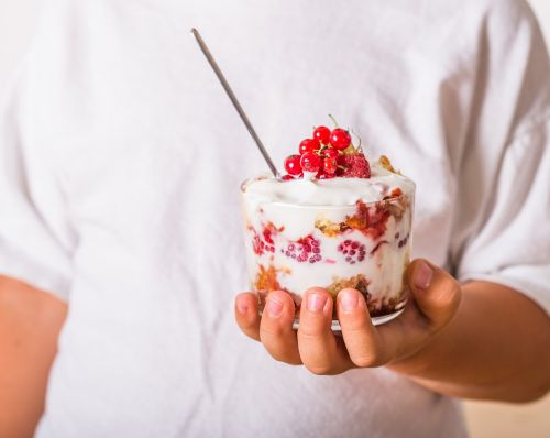 https://stjude.scene7.com/is/image/stjude/istock-1257109951-parfait-soft-foods?wid=500