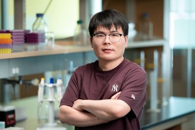 Long Si, PhD
