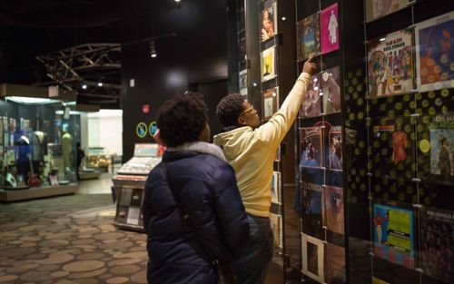 Photo of visitors to Stax Museum