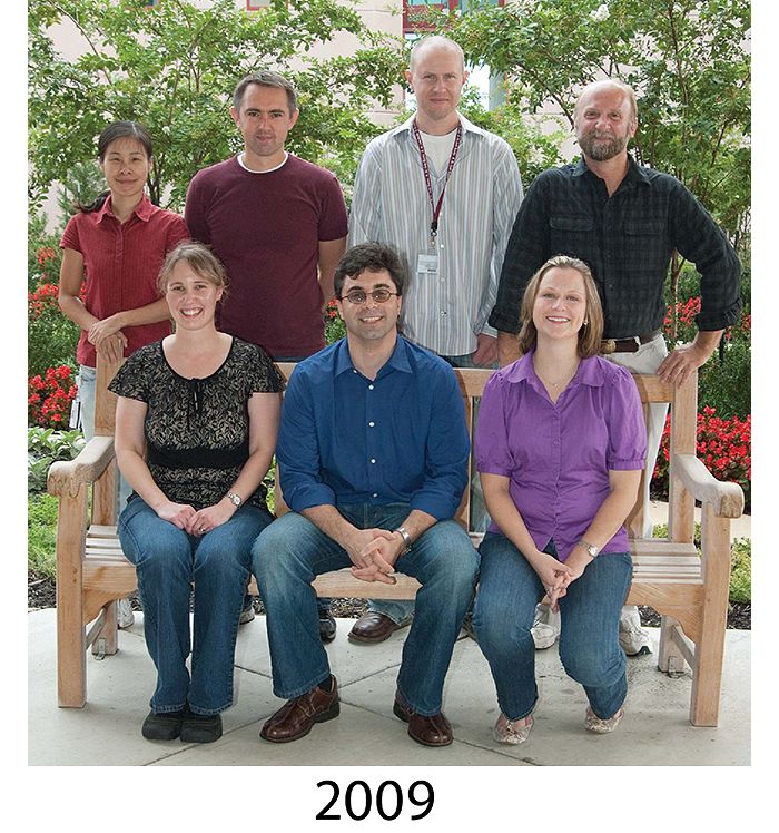 2009 photo of Zakharenko lab members