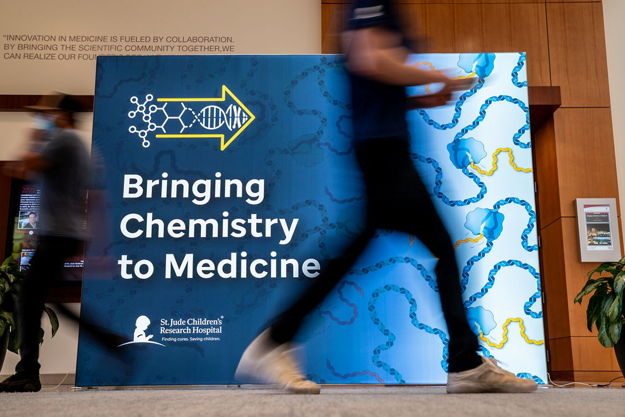An image from the Bringing Chemistry to Medicine (BC2M) event.

- an image from the Bringing Chemistry to Medicine at MTC, Marlo Thomas Center.

- Camera Settings: ILCE-9M2, 39mm, ISO 100, 1/13, f/5, Thu, 10-02-2025 at 11:48. v.04.2024 IEP