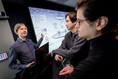 Christoph Gorgulla and lab members