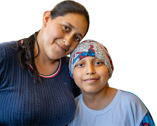 Fotografía de un adulto con un niño