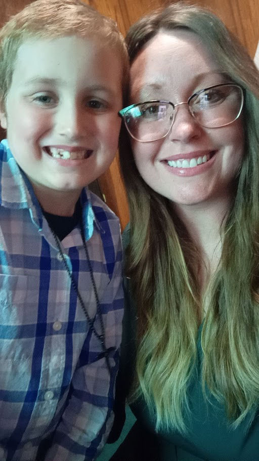 Luke y su madre Kayla