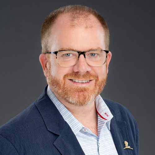 Giles Robinson